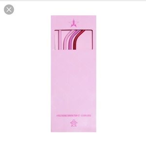 IN search of this set 😍